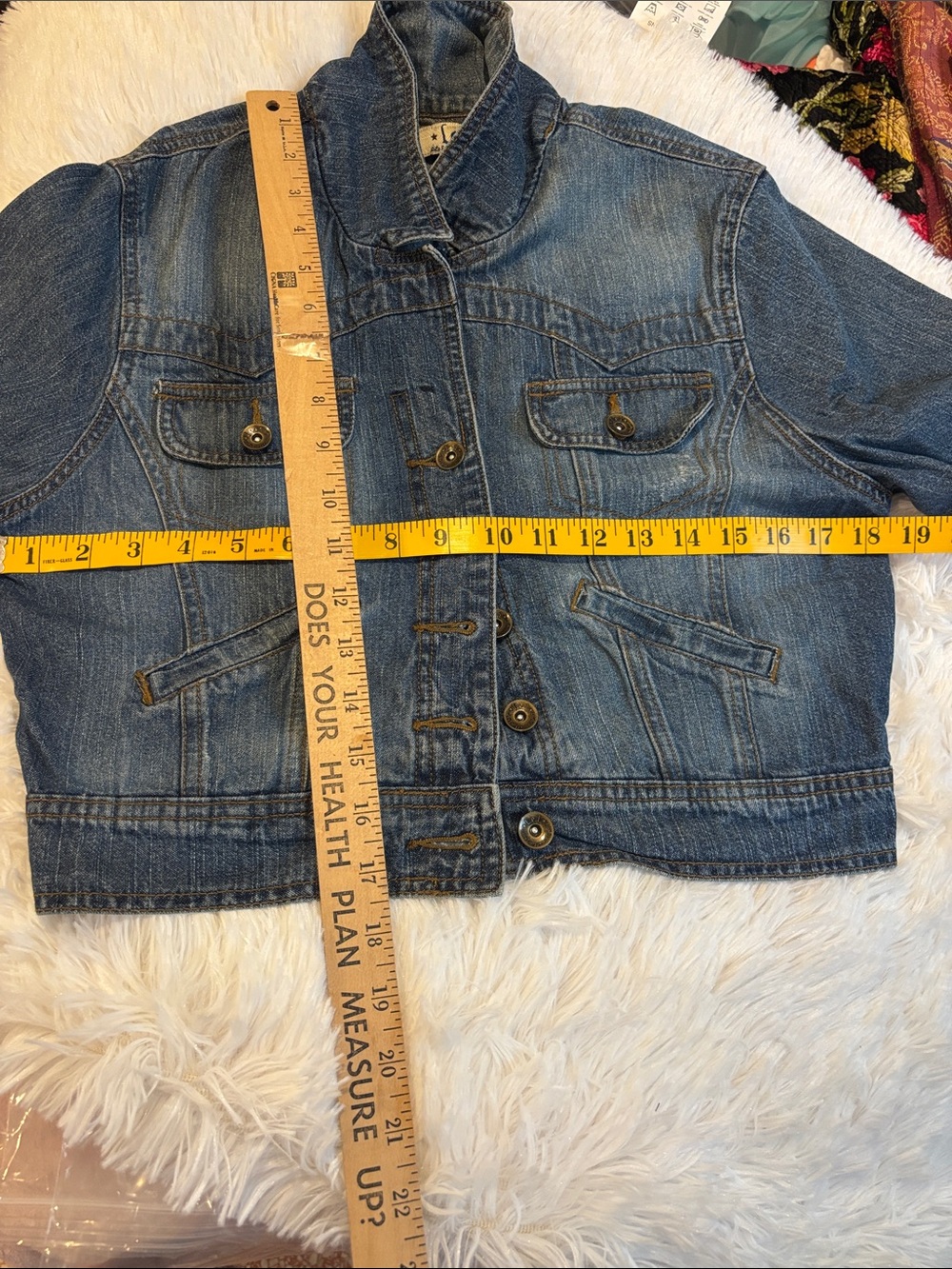2010 l.e.i. Cropped Jean Jacket Juniors Size Large - Picture 11 of 11
